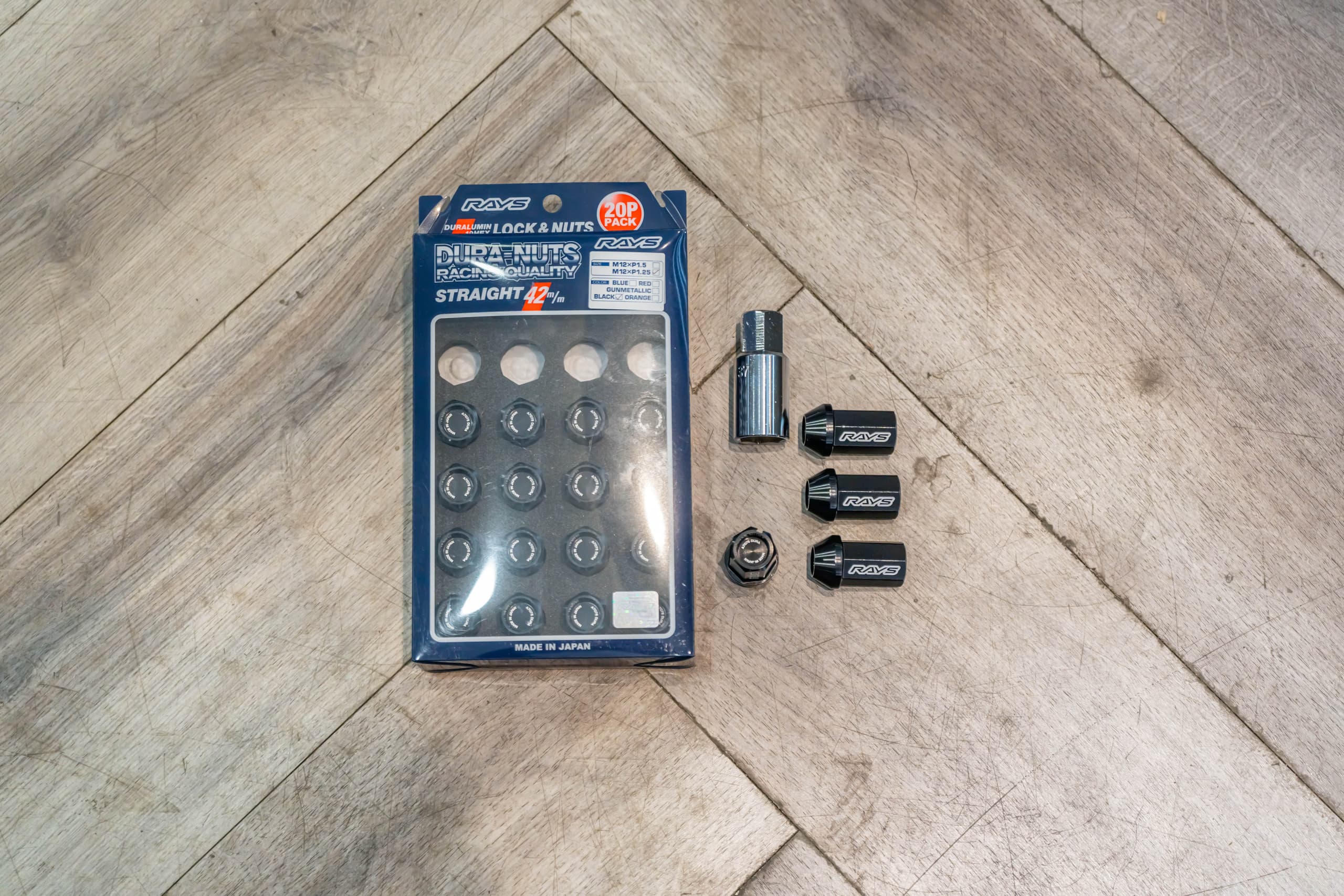 RAYS Engineering Official Japan Duralumin Lock & Nut Set - L42 Straight M12 x P1.25 - 20 PCS view 2