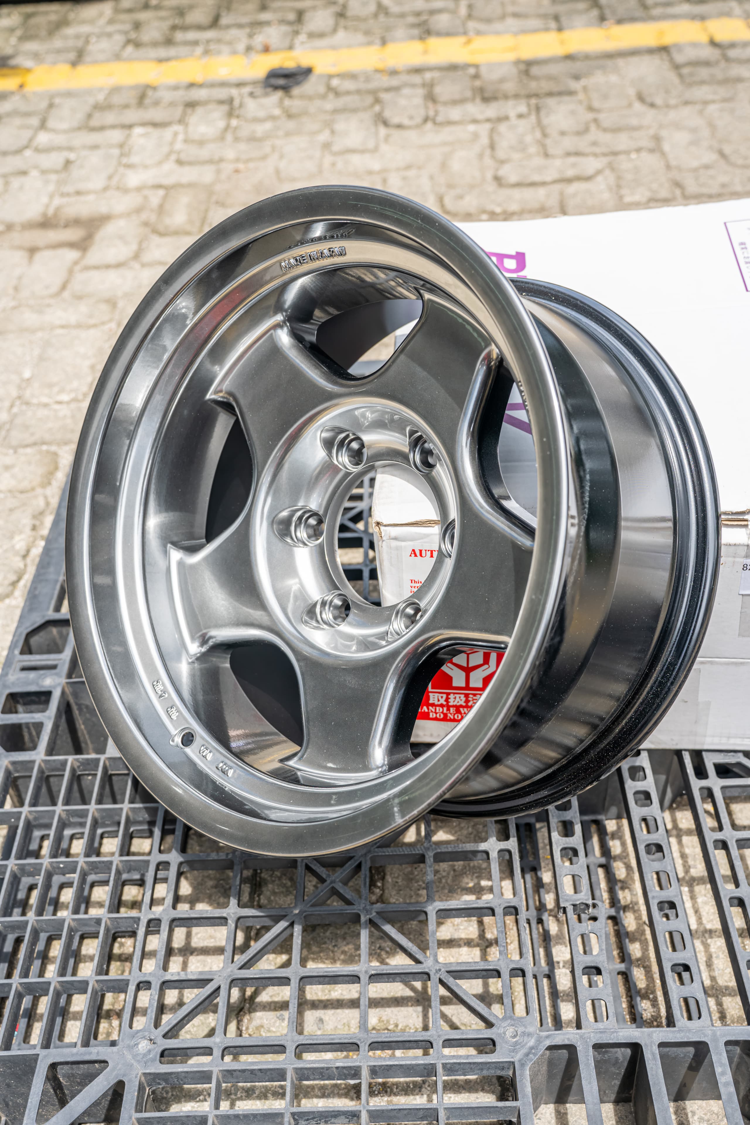 Bradley Forged Takumi 18x8.5 ET50 5x150 view 2