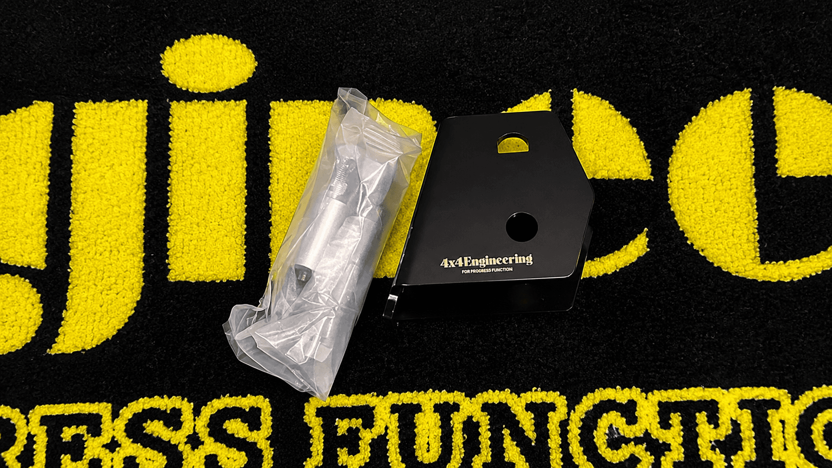 4x4 Engineering Lateral Up Bracket for Suzuki Jimny JB74 — image 1