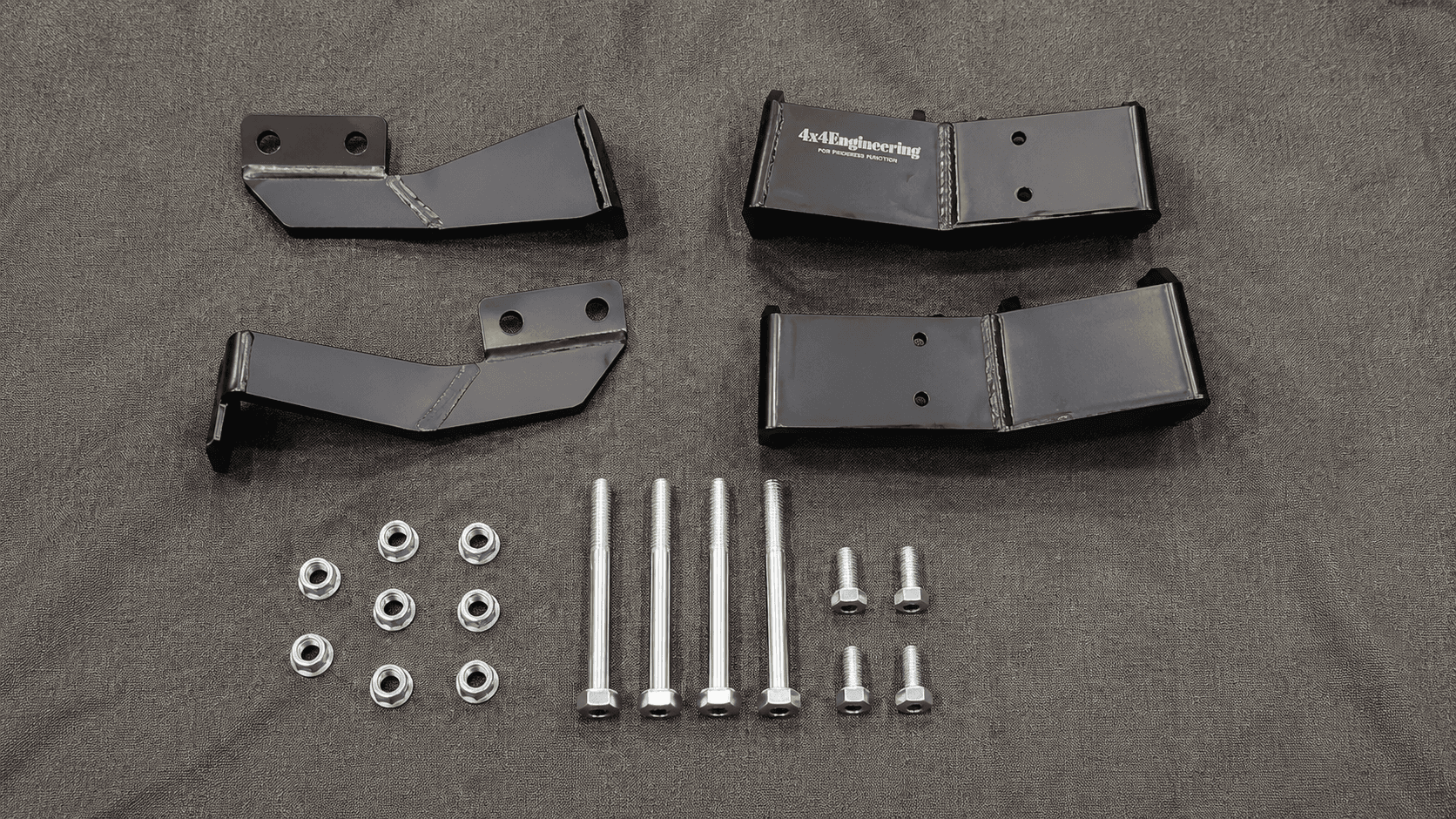 4x4 Engineering Cross Member Down Bracket for Suzuki Jimny JB74 (SJ-C08) — image 1