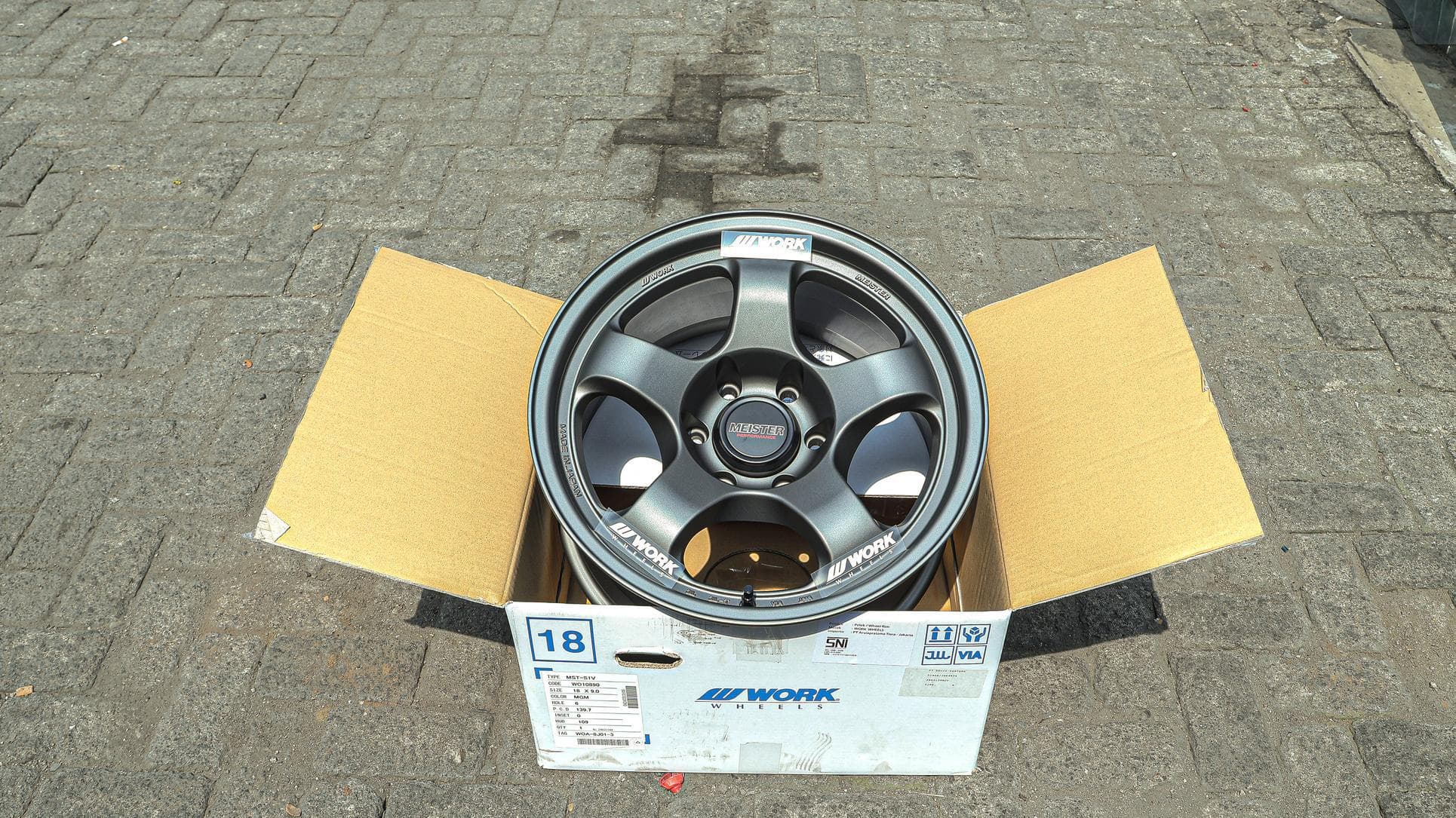 MEISTER S1V R18x9 ET 18 PCD 6x139.7 - Original Japan view 2