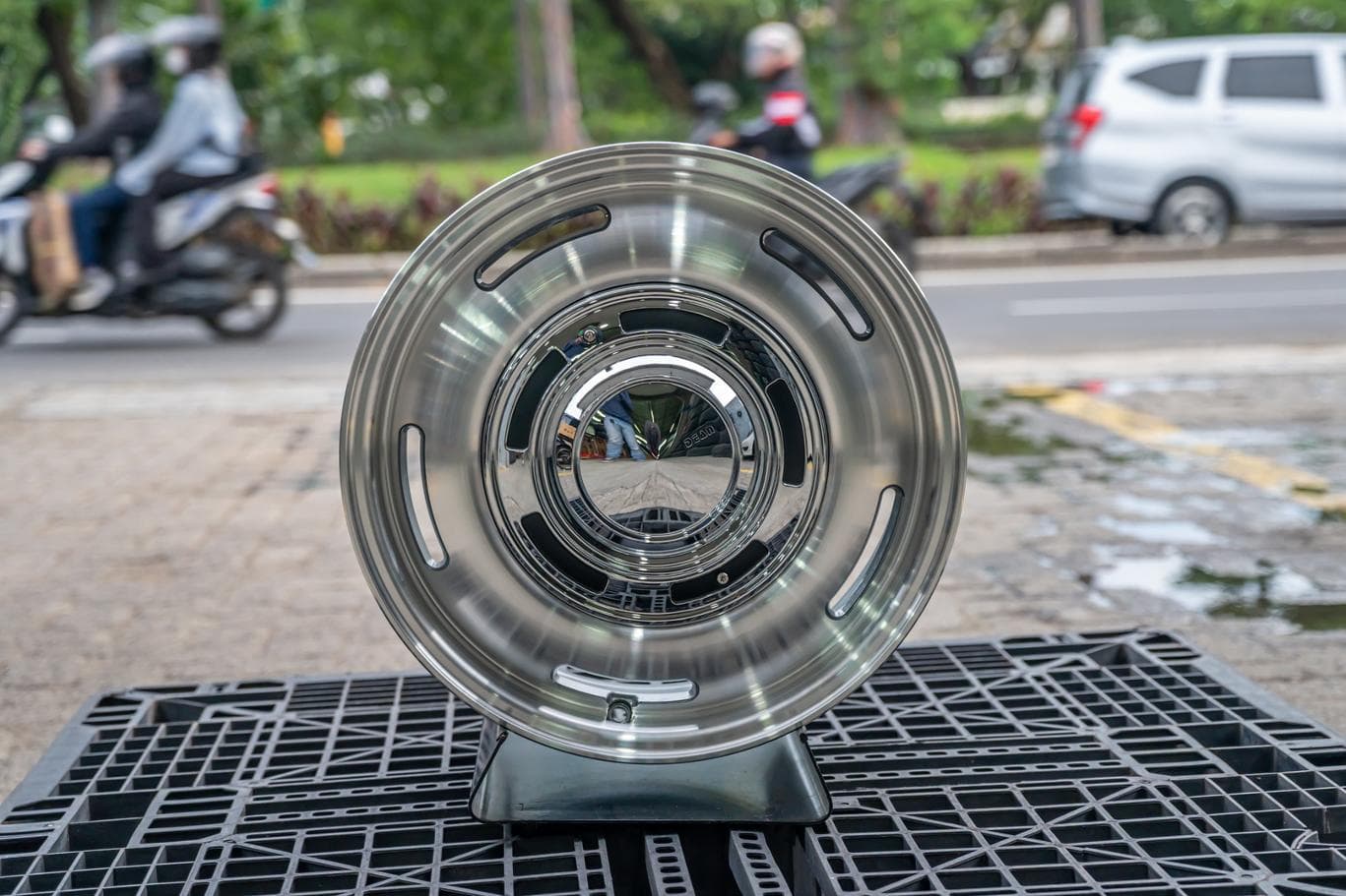CROSS COUNTRY R17x7 ET 38 Dual PCD 5x108/114.3 (Original Japan) view 1