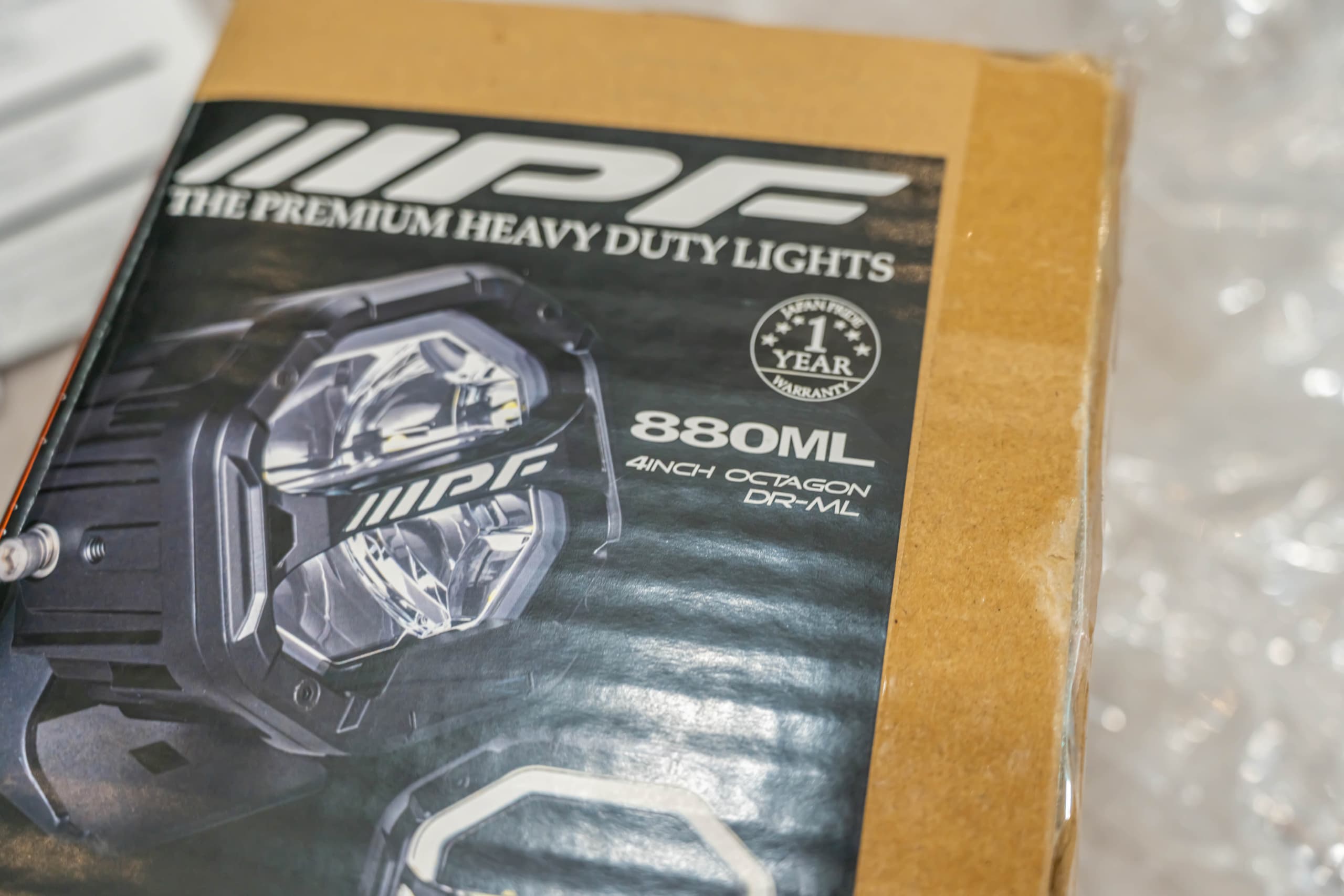 IPF 4-Inch Octagon LED Driving Lamp Set (S-880ML) view 8