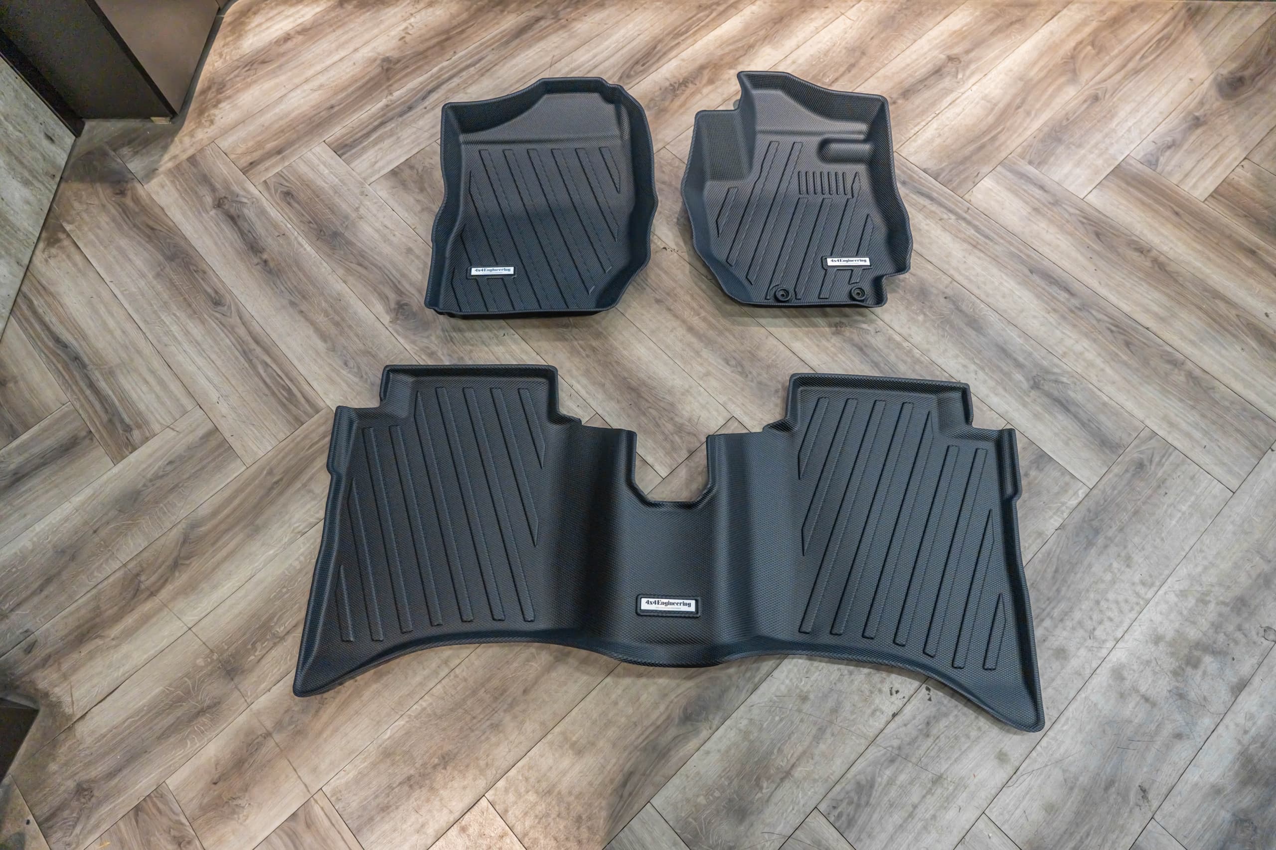 4x4 Engineering 3D Floor Mat for Suzuki Jimny view 3