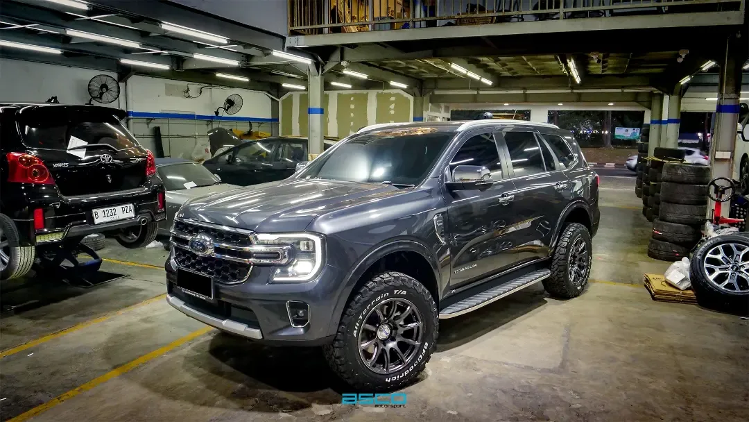 Ford Everest Titanium