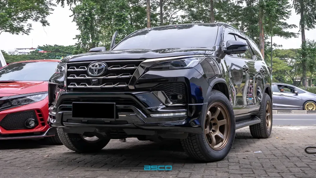 Toyota Fortuner VRZ GR