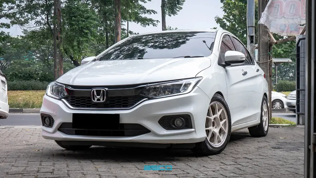 Honda City GM6