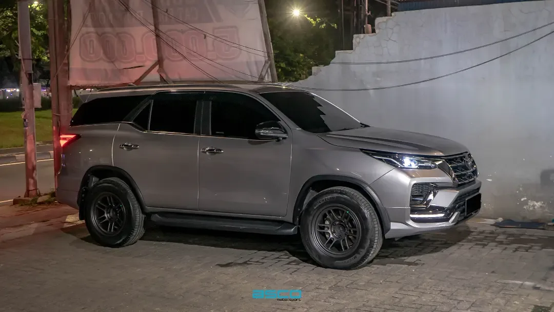 Toyota Fortuner VRZ GR