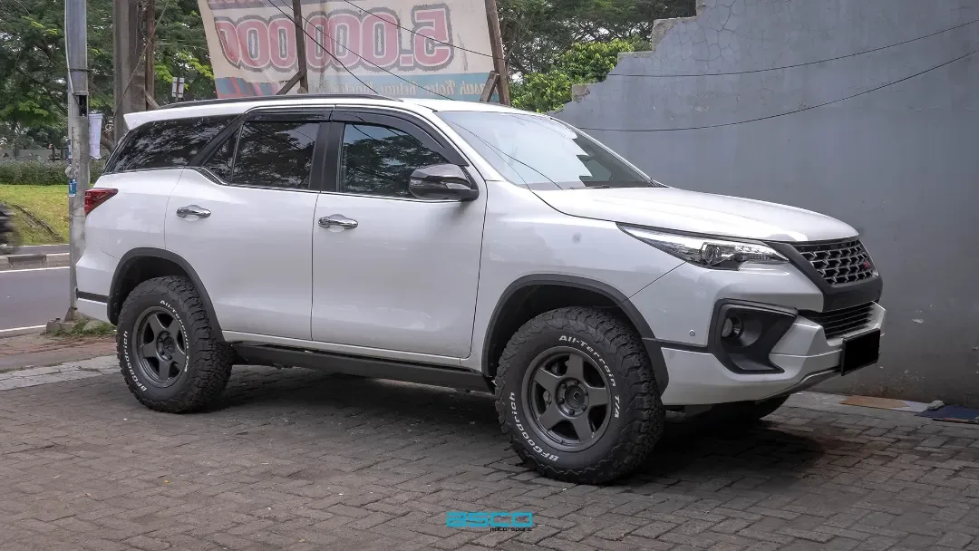 Toyota Fortuner VRZ