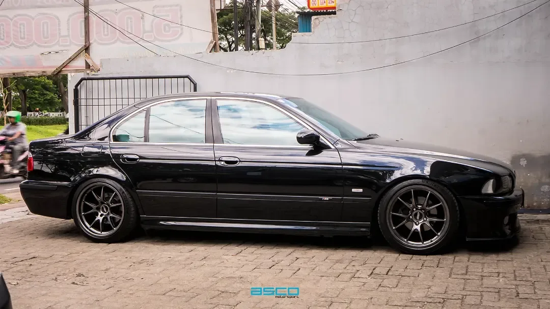 BMW E39