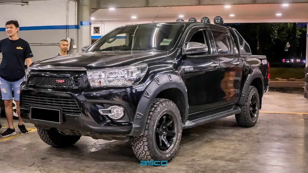 Toyota Hilux Revo