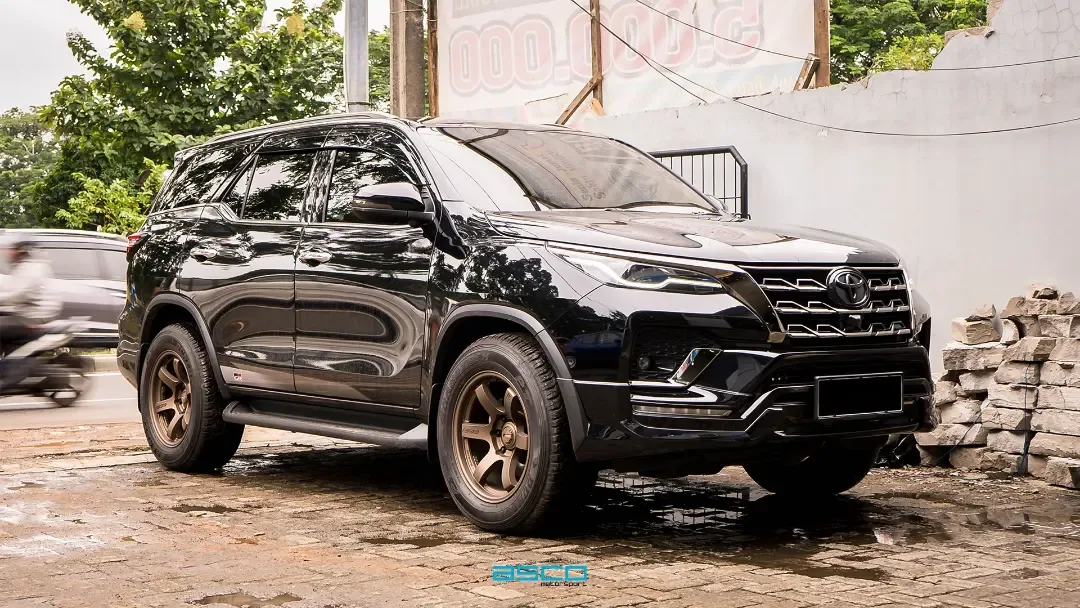 Toyota Fortuner VRZ GR